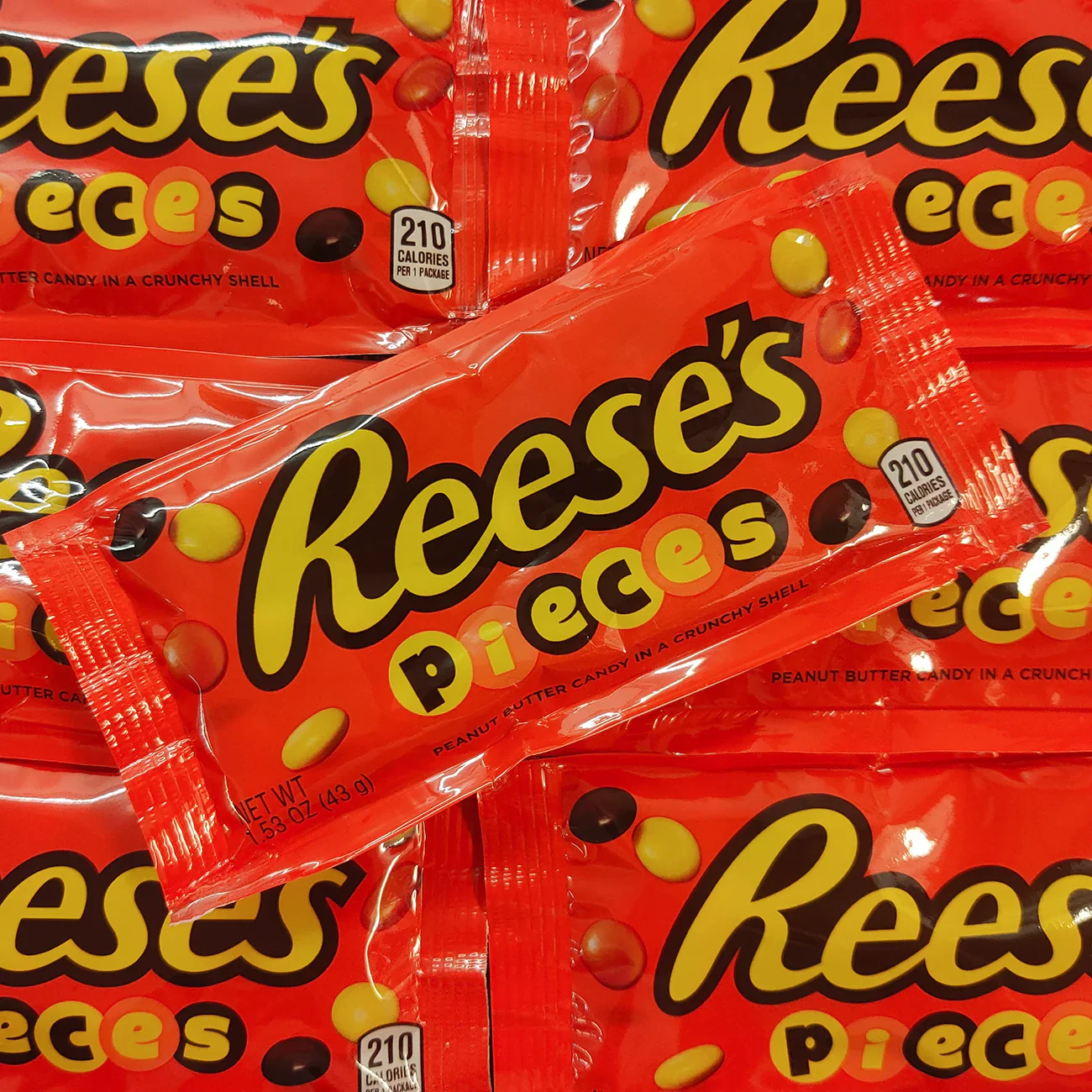 Candy Reese's Pieces Peanut Butter In A Crunchy Shell - Image 4