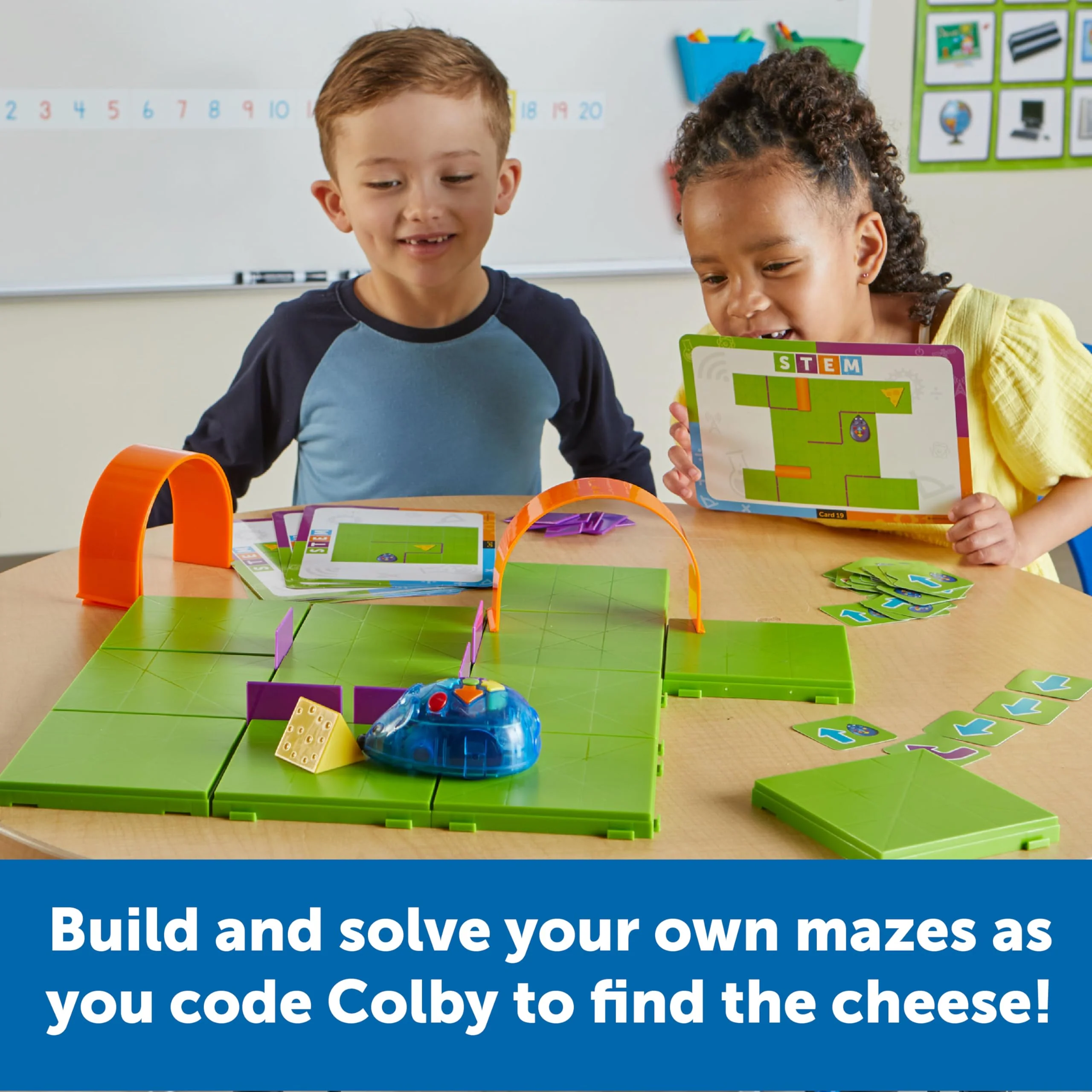 Code & Go Mouse Activity Set Rechargeable - Image 3