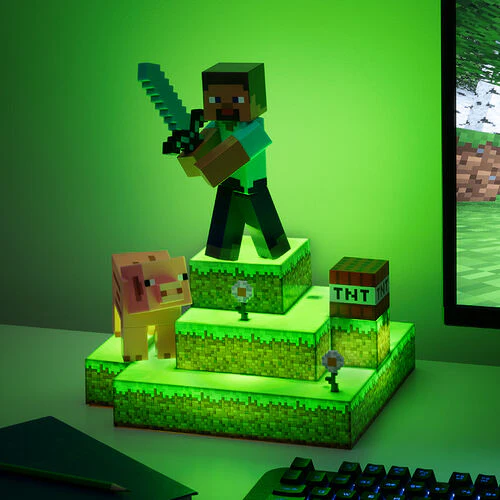 Gaming Light Minecraft Diorama Steve - Image 2