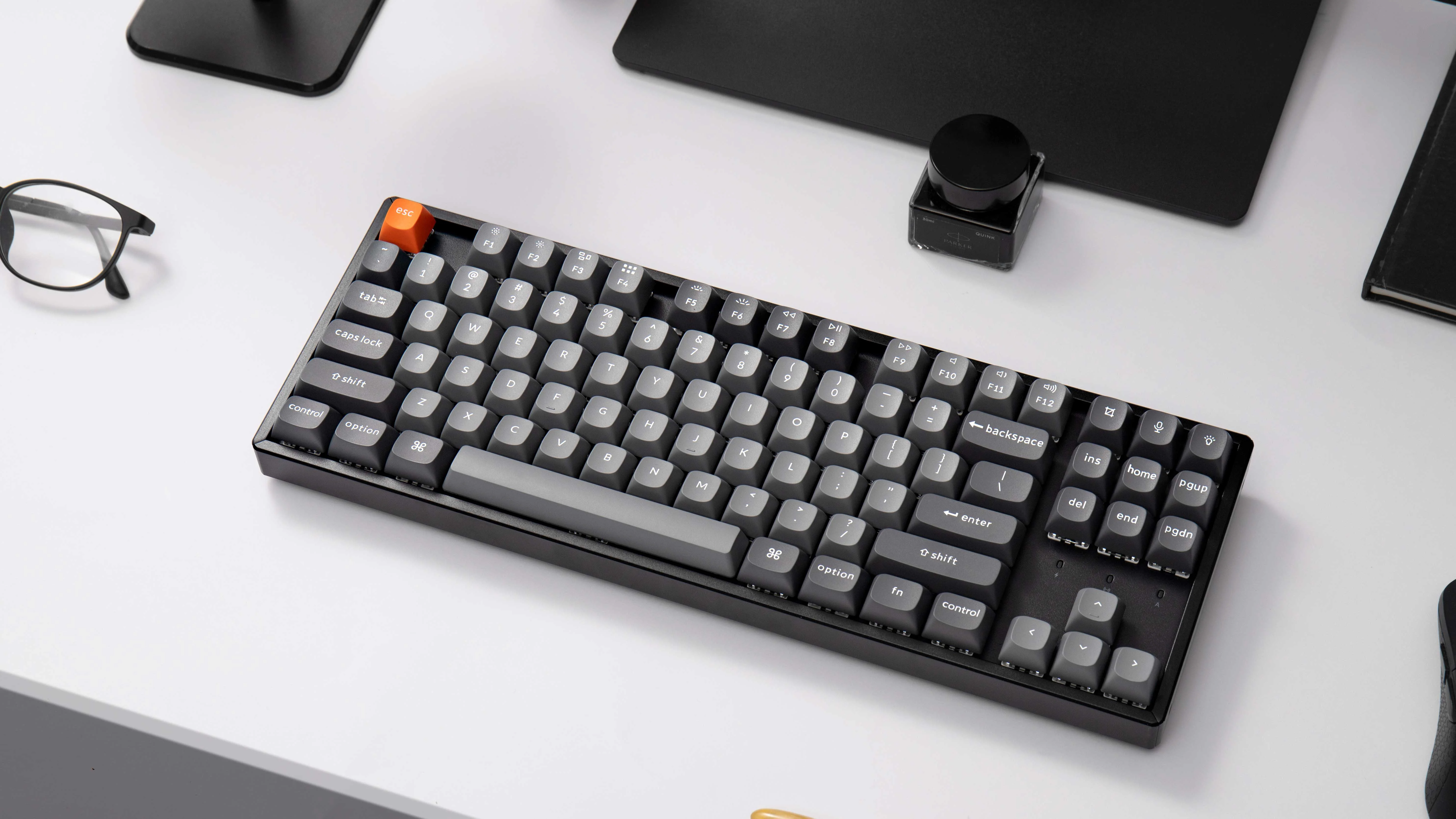 Keyboard Keychron K8 Max  K8M-B4 , QMK/VIA Wireless/Bluetooth Mechanical Keyboard , Yellow Switch (Hot-Swappable) , 80% , US Layout , Black/Grey/Orange , K8M-B4 - Image 4
