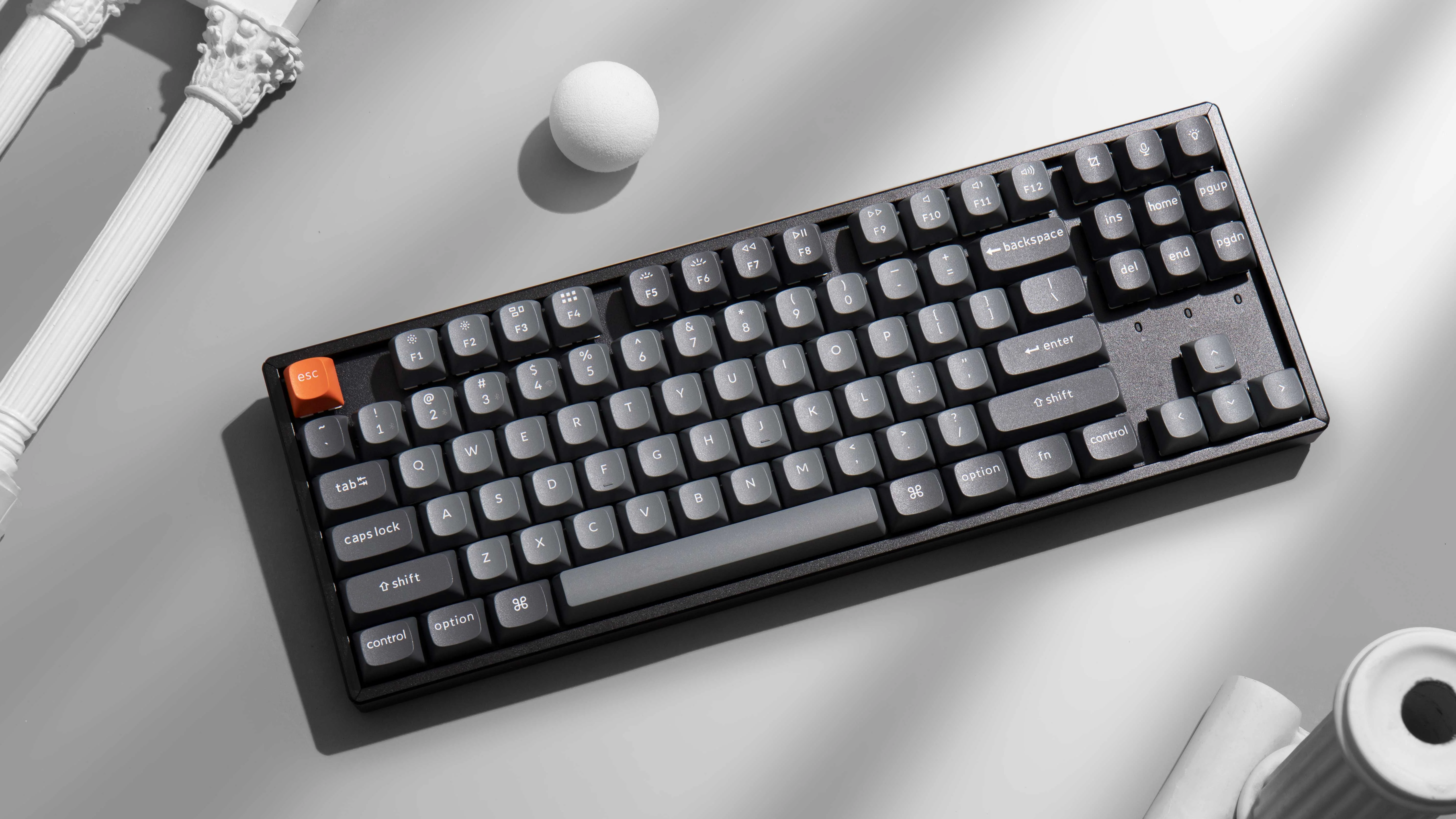 Keyboard Keychron K8 Max  K8M-J3 , QMK/VIA Wireless/Bluetooth Mechanical Keyboard , Brown Switch (Hot-Swappable) , 80% , US Layout , Black/Grey/Orange , K8M-J3 - Image 3