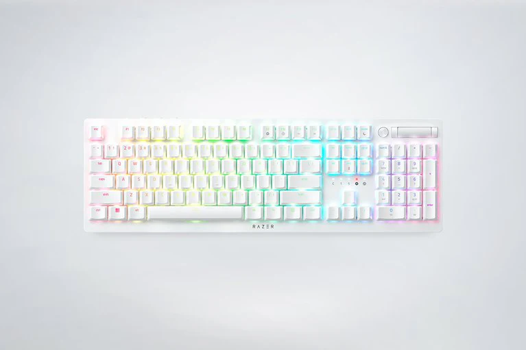 Keyboard Razer DEATHSTALKER V2 PRO , Wireless/Bluetooth , Low Profile , Chroma RGB , Clicky Optical Purple Switches , US Layout , Up to 40 hours Battery , White , RZ03-04363500-R3M1