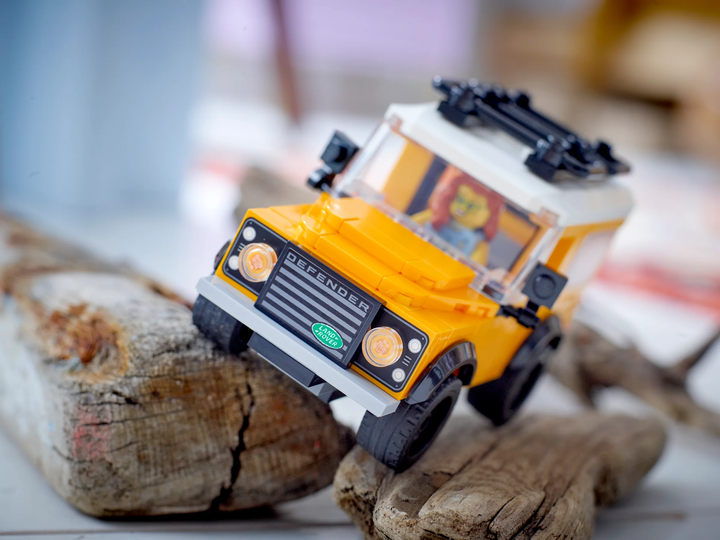 Lego Creator Land Rover Classic Defender 40650 - Image 3