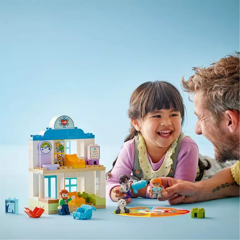 Lego Duplo First Time Visit to the Doctor 10449 - Image 4