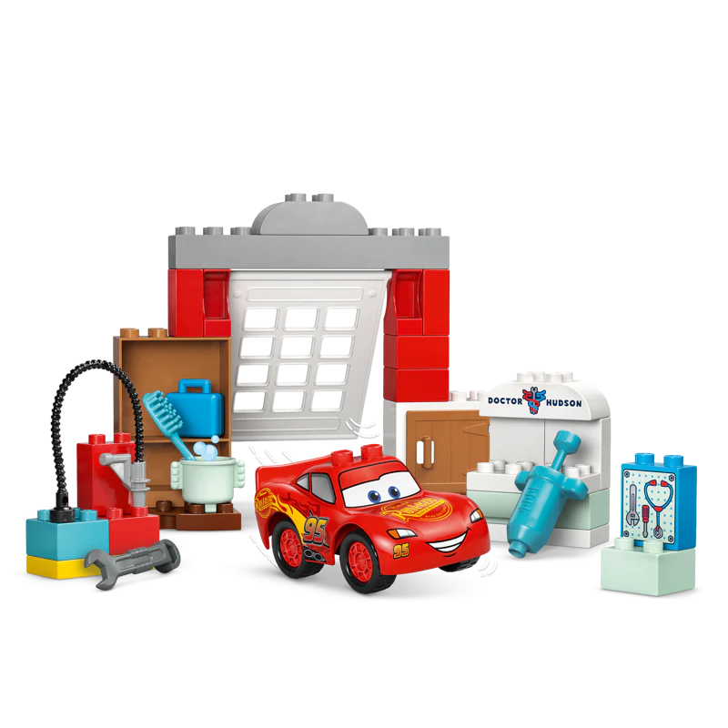 Lego Duplo McQueen's Visit to Doc's Garage 10456 - Image 3