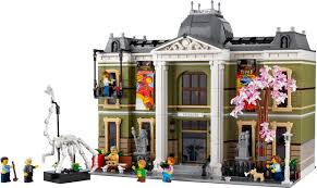 Lego Icons Natural History Museum 10326 - Image 3