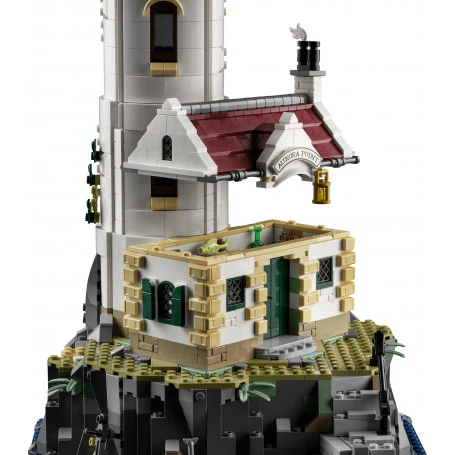 Lego Ideas Motorised Lighthouse 21335 - Image 4