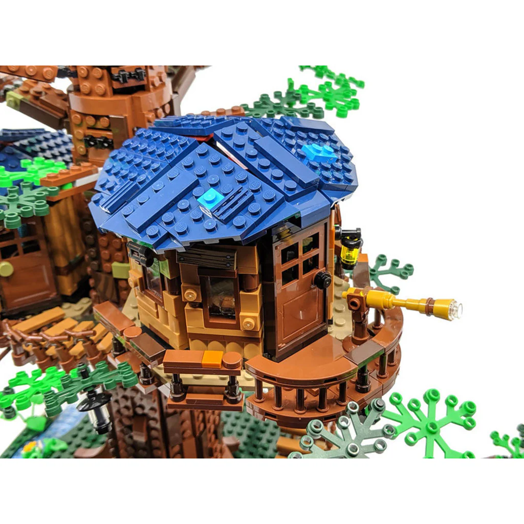 Lego Ideas Tree House 21318 - Image 3