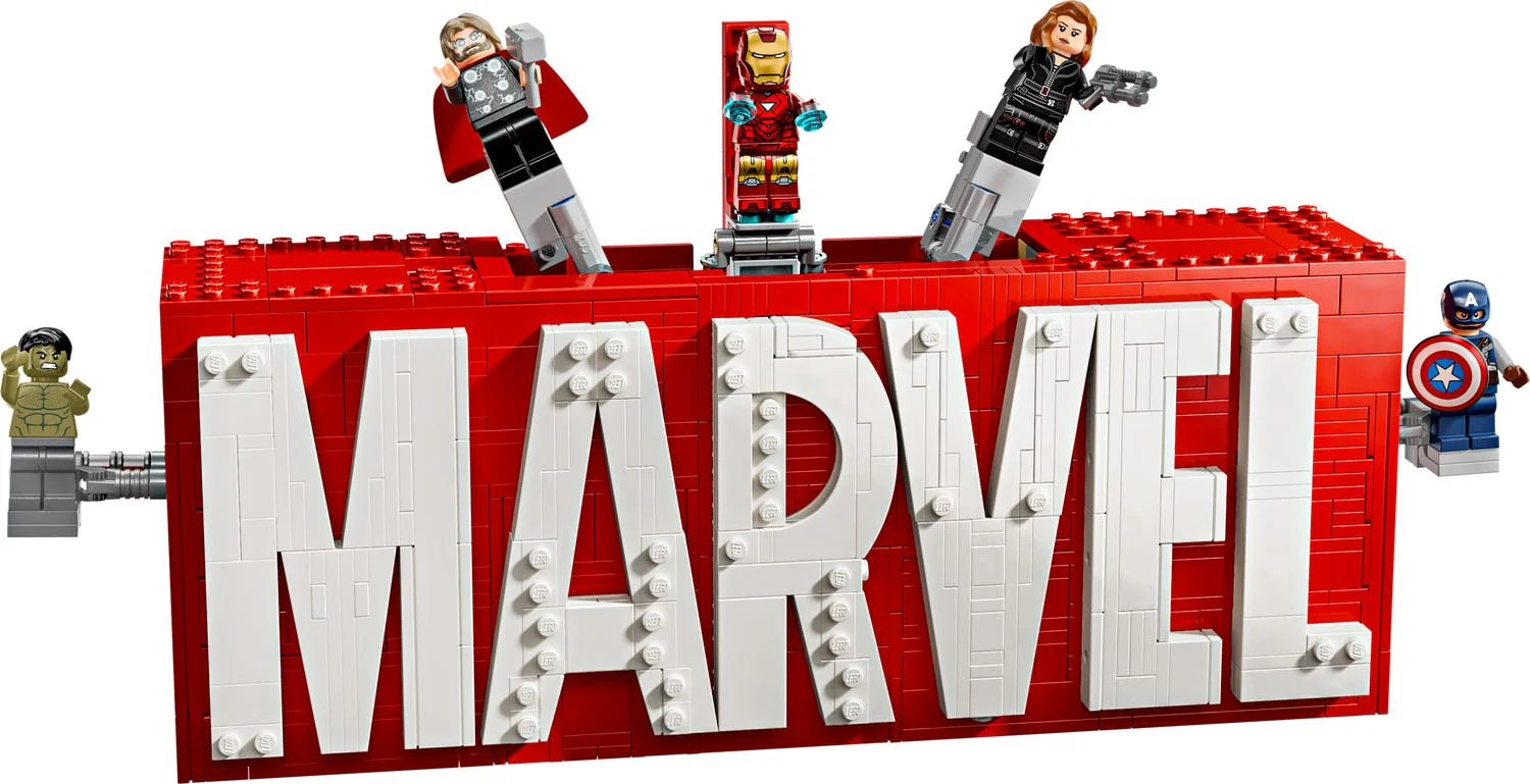 Lego Marvel Logo and Minifigures 76313 - Image 3