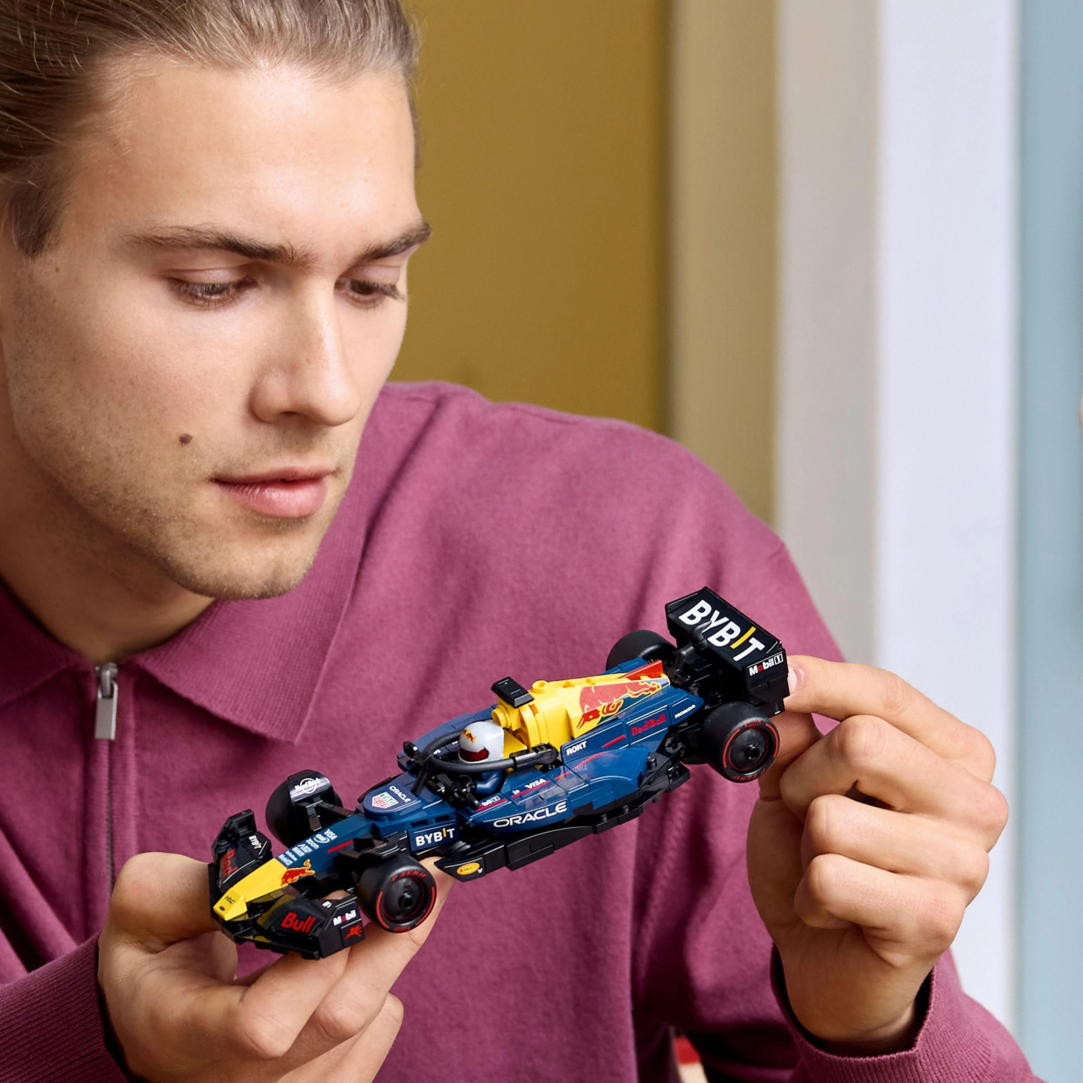 Lego Speed Champions Oracle Red Bull Racing RB20 F1 Race Car 77243 - Image 4