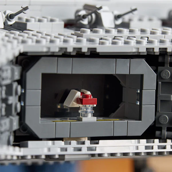 Lego Star Wars Venator-Class Republic Attack Cruiser 75367 - Image 5