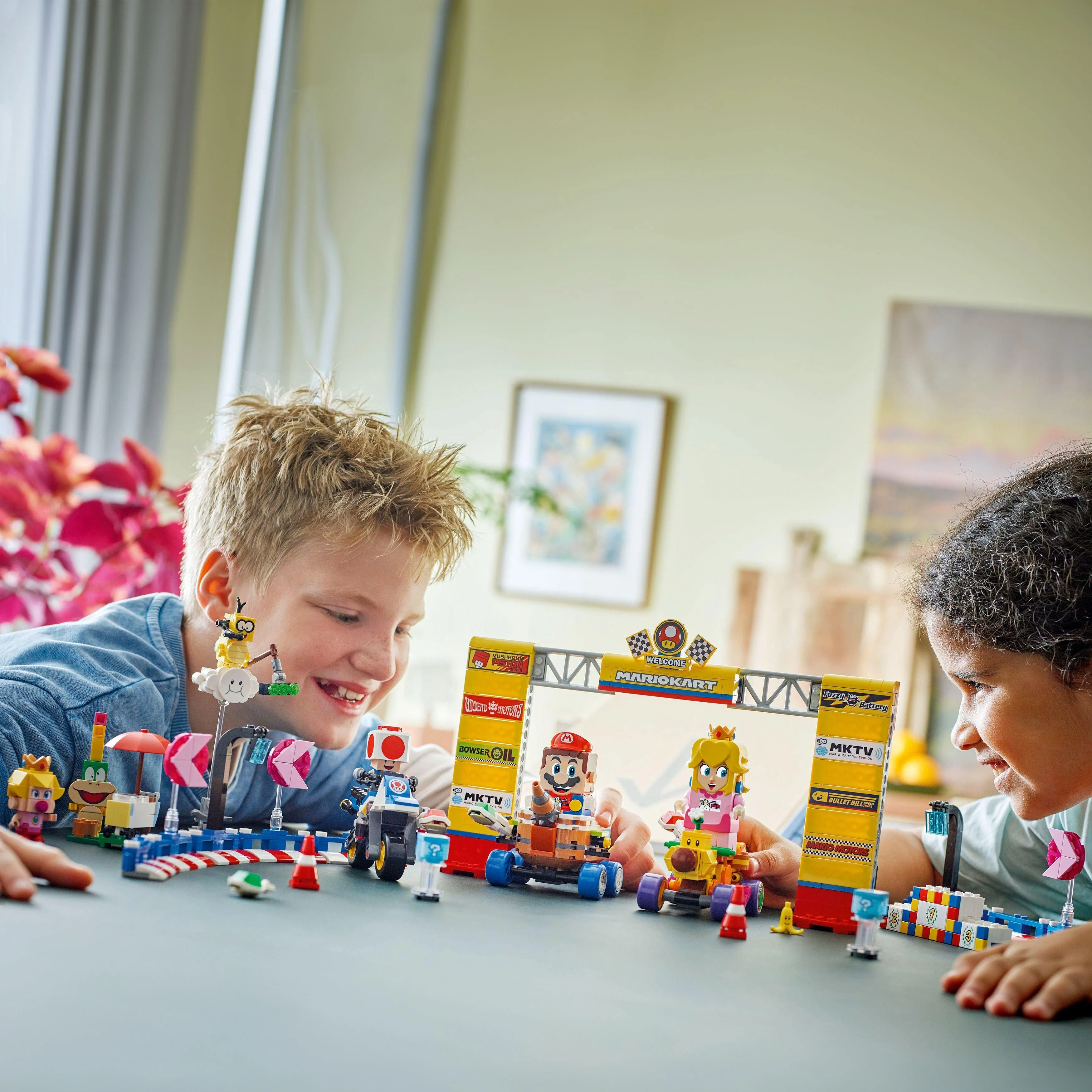 Lego Super Mario Baby Peach & Grand Prix Set 72036 - Image 4