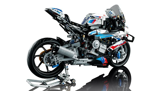 Lego Technic BMW M 1000 RR 42130 - Image 4