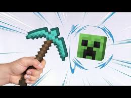 Minecraft Pickaxe & Mask Set - Image 2