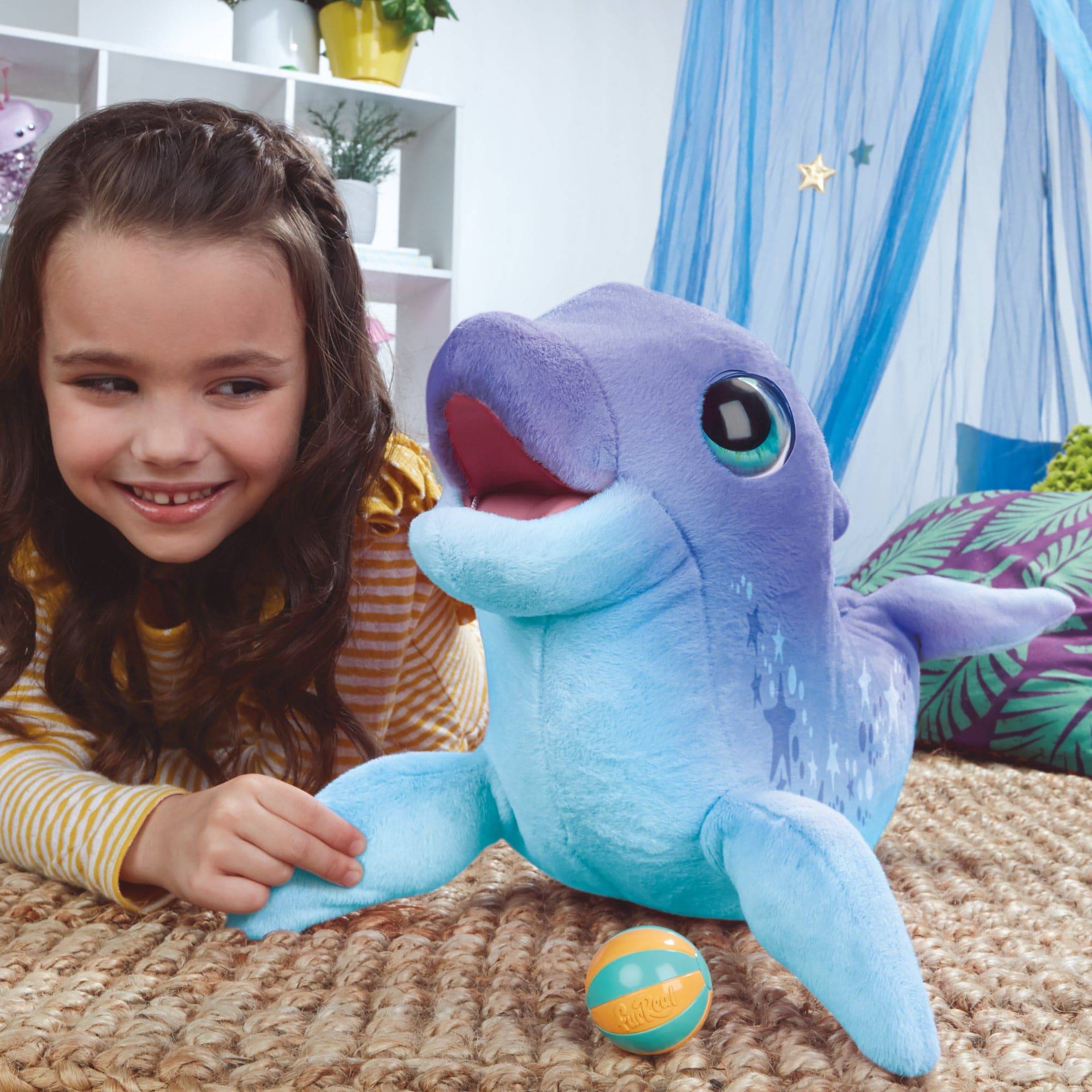 Plush FurReal Friends Dazzlin Dimples My Playful Dolphin - Image 6